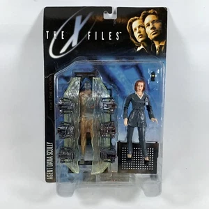 Vintage 1998 X-Files Agent Dana Scully Action Figure (McFarlane Toys) - Picture 1 of 7