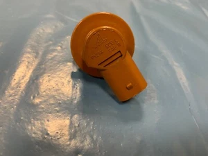 BMW 3er E46 Fassung Lampenträger Fassung Blinker vorne P21W links - Picture 1 of 2