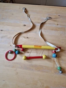 Kinderwagen Spielzeug Kinderwagenkette Retro Marke Kiddikraft - Bild 1 von 7