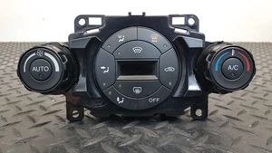 FORD FIESTA MK7 FL (B299) 2015 INTERIOR CLIMATE CONTROL PANEL ASSEMBLY 1935901 - Picture 1 of 9