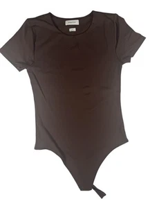 Babaton Bodysuit Womens Medium Brown Short Sleeve Crew Neck Stretch Top Snap - Picture 1 of 5