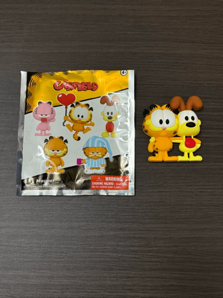 Bolso Ciego Personaje Garfield Imán CHASE - Garfield & Odie Foto 1 de 2
