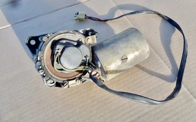 1973 72 Chrysler Variable Windshield Wiper Motor 3431666 New Yorker - Image 1 of 4