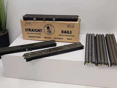 Rare Vintahe Trix OO Gauge Model Railway Train Track Selection in original box. - Image 1 of 4