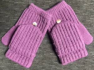 BEAUTIFUL Women's Winter Warm Fingerless Knitted Mittens BRAND NEW - Picture 1 of 2
