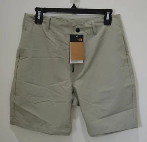 NWT MEN'S THE NORTH FACE PROJECT SHORTS TEA GREEN STANDARD FIT SZ 30 OR 40/REG - Picture 1 of 5
