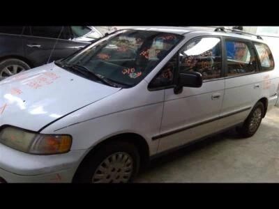 Brazo de control inferior derecho pasajero delantero compatible con 96-99 ISUZU OASIS 716864 Foto 1 de 4