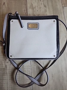 Nine West Crossbody Purse White with Black Trim Adjustable Strap Pebbled Faux Le - Picture 1 of 15