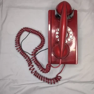 Crosley Wall Phone with Push Button Technology - Red - Zdjęcie 1 z 8