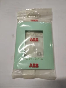 ABB CHIARA PLACCA 3 POSTI COLORE VERDE PASTELLO 2CSK0313CH - Foto 1 di 2