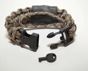 Militär/Law Enforcement Adj.Camo 550 Armband mit Handschellenschlüssel mit Kevlarfaden - Bild 1 von 9