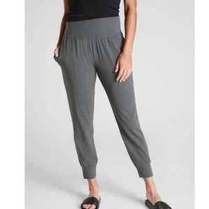 ATHLETA Salutation Cruise Jogger Powervita Yoga Pants | Grey S #531288 - Picture 1 of 3