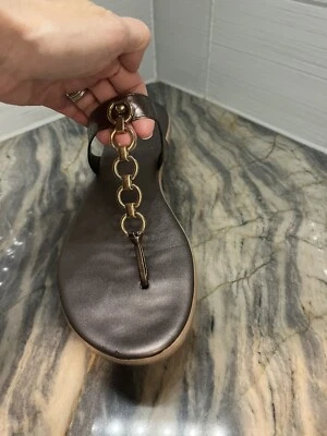 Italian Shoemakers Gold Bronze Brown Chain Size 11 Women Flip Flops Sandals - Image 1 of 4