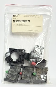 Sprecher Schuh D7P-U3F3F3BPX21 3 Position Pushbutton - Picture 1 of 4