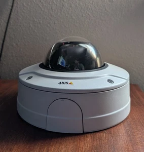 AXIS Q3505-VE 9mm Network Camera - Picture 1 of 3