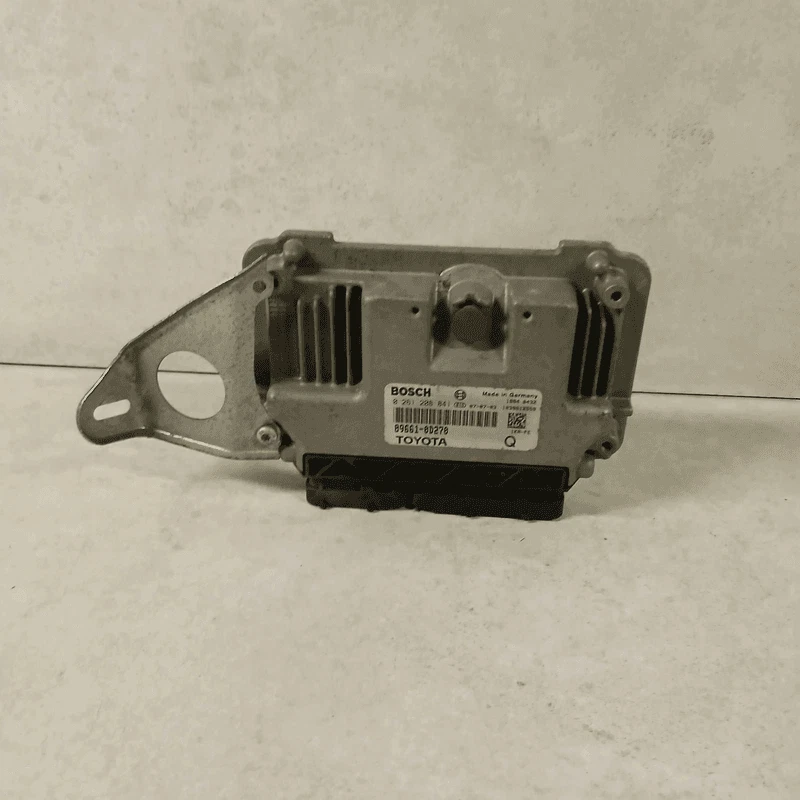 0261208841 Centralina iniezione  TOYOTA YARIS 1.0 12V (JPP) Ber. 5p/b/998cc - Immagine 1 di 4