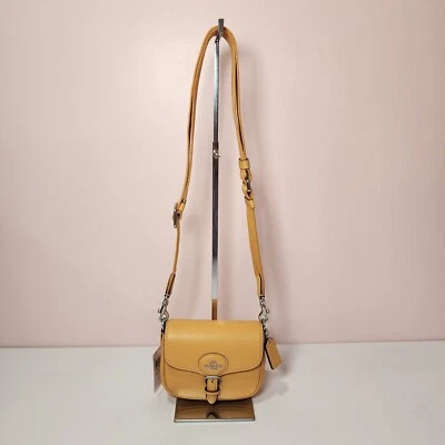 Bolso de montar pequeño Coach CP001 Amelia flor de maíz amarillo nuevo con etiquetas Foto 1 de 4