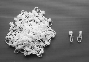 100 Gardinen Dreh Gleiter überall einsteckbar für Aluminiumschiene mit 6 mm Lauf - Bild 1 von 8