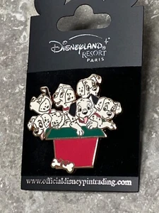 DISNEY DLRP 101 DALMATIANS PIN IN A BOX CHRISTMAS BONE PUPPIES - Picture 1 of 3
