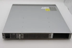 Cisco Nexus 2000 Series 1GE Fabric Extender - N2K-C2148T-1GE - Foto 1 di 4