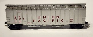 Con-Cor N Scale 47' Covered Hopper Union Pacific #20575 - Picture 1 of 7