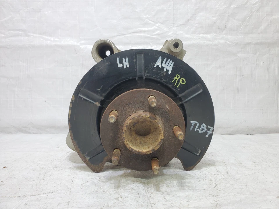 Chevrolet Malibu 2004-2012 eje trasero izquierdo buje de rueda nudillo 19303839 Foto 1 de 4