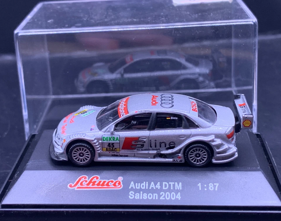 Schuco Modellbau Auto 1:87 H0 Audi A4 DTM stagione 2004 Bosch Dekra ADAC - Immagine 1 di 1