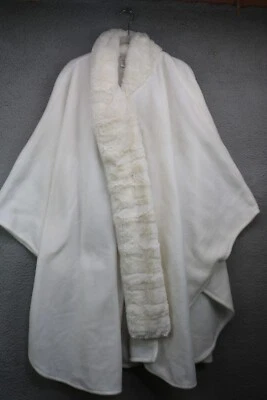 Capa envolvente de lana marfil Liz Claiborne con cuello y bufanda de piel sintética - talla única Foto 1 de 4