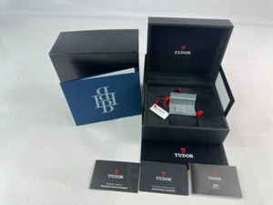 ***SOLO CAJA*** TUDOR Black Bay 41 M79680-0002 acero inoxidable esfera azul - Imagen 1 de 7