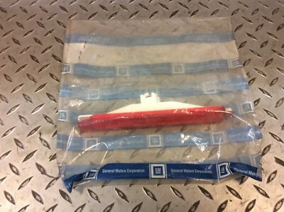 Conjunto de luz de marcador lateral trasero Pontiac Sunbird 88-94 16508748 genuino GM N Foto 1 de 4