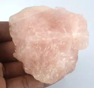 Pietra preziosa quarzo rosa naturale non trattato 672,25 carati esemplare minerale grezzo - Foto 1 di 6