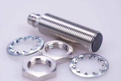 Balluff Inductive Sensor Bes 516-325-G-E5-C-S49 10...30 Vdc - Image 1 of 2