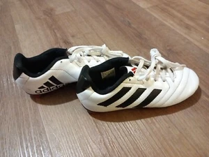 Adidas White And Black Football Boots Model SGC 753002 ART EF 7250 UK 1 - Picture 1 of 19