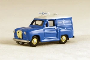 Classix EM76663 Austin A35 RAC Rescue Van 1/76 New Boxed Incl. POD Postage - Picture 1 of 4