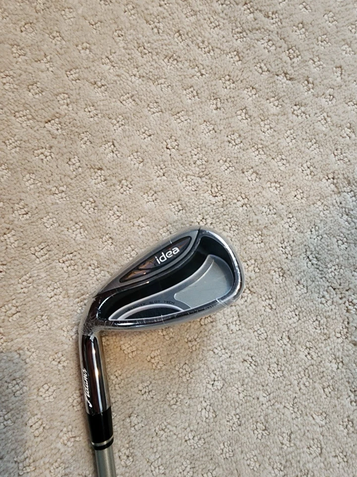 NEW Adams Idea Pitching Wedge Womens/Lady 50 Gram Graphite Shaft LEFT HANDED - Image 1 of 4