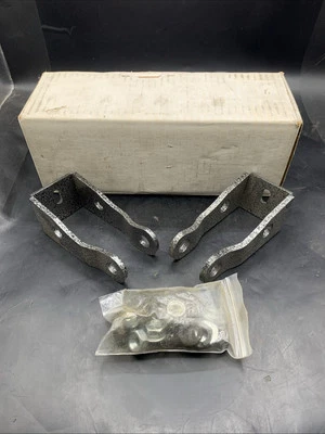 97-07 Chevy 1500 Lifting Shakles Grey Black Pattern - Image 1 of 4