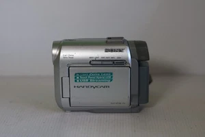 Sony Handycam DCR-HC18E Handheld MiniDV Camcorder Silver Tested - No Charger - Picture 1 of 9