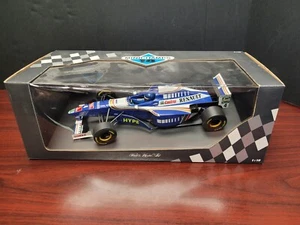 Renault F1 Die-Cast 1:18 Paul’s Model Art Minichamps – Precision Crafted Racing - Picture 1 of 12