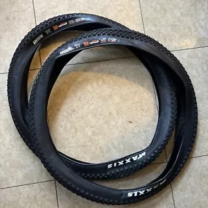 COPPIA PNEUMATICI MAXIS MAXI IKON 29 x2,35 neri 3C Exo Maxx velocità tubeless pronti 29"" - Foto 1 di 8