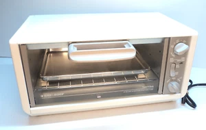 Black & Decker Spacemaker Toast R Oven Toaster Oven TRO200 TY4 - UNUSED - Picture 1 of 5