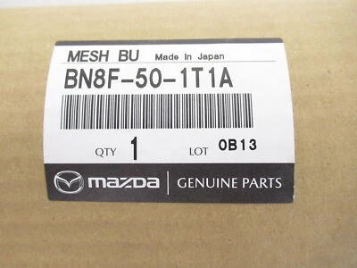 Parachoques delantero genuino OEM Mazda BN8F-50-1T1A rejilla inferior malla 2004-2006 3 Foto 1 de 4