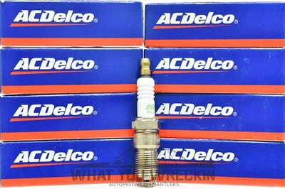 NEW: GENUINE AC DELCO SPARK PLUGS - SET OF 8 - R44LTS6 - 1.5mm - V6 V8 5.7L CHEV - Image 1 of 2