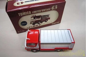 TOMY TEC LV43-01A Isuzu El Fruit Car Coca-Cola - Picture 1 of 10
