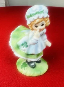 VINTAGE LEFTON IRISH BLOOMER GIRL FIGURINE #8149 w/RED AND GOLD ORIGINAL STICKER - Picture 1 of 7
