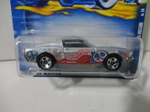 Ford Hippie Mobile 1968 Mustang plateado Hot Wheels serie #1/4 - Imagen 1 de 3