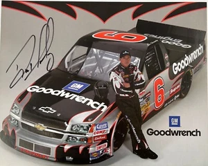 Ron Hornaday #6 NASCAR 2005 GM Goodwrench Autographed Photo - 8"x 10" - Picture 1 of 3