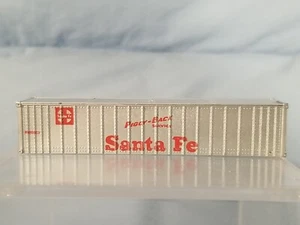 N Scale Ribbed Side Container Santa Fe Piggy-Back Service - Picture 1 of 6
