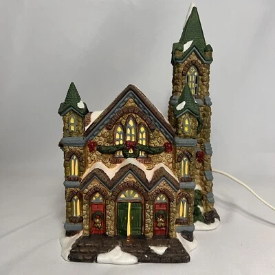 Colección Banco de Trabajo de Papá Noel - Serie Victoriana - Iglesia Stoneybridge 564-1428 Foto 1 de 4