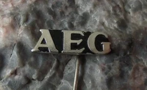 Vintage AEG East Germany German Electrical Equipment Maker Logo Pin Motif Badge - Picture 1 of 2