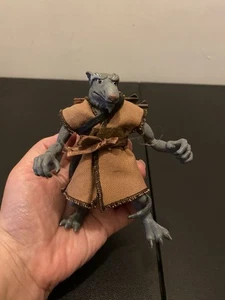 Vintage Teenage Mutant Ninja Turtles 2002 TMNT SPLINTER 5" FIGUR MIT KÖCHER - Bild 1 von 7